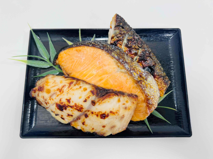 焼魚舗　神戸　あかり