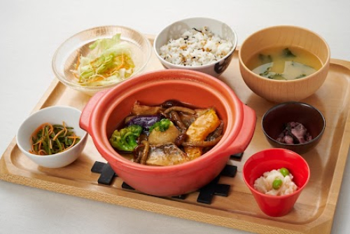 期間限定メニュー「カマスと博多すぎたけのみぞれ煮定食」