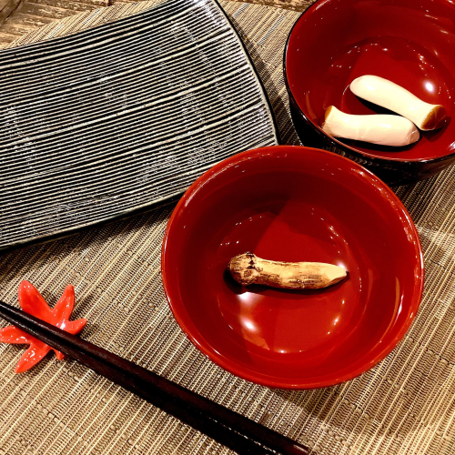 羽反型汁椀で食卓に彩りを✨🍁