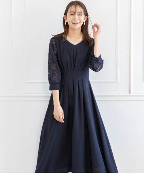 【ゼクシィ1月号掲載】ウエストタックフレア美シルエットドレス