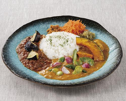 彩り豊かな季節限定ハーフ＆ハーフカリー