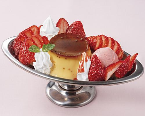 人気のプリンアラモードが苺たっぷりで新登場！