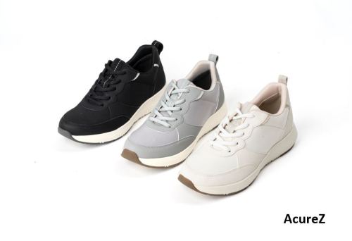 NEW☆母趾にやさしいカジュアルスニーカー