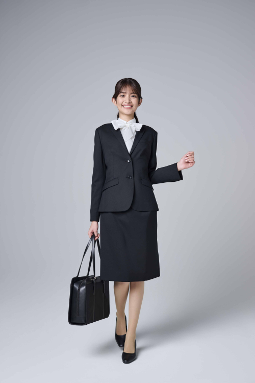 “フレッシャーズスーツ レディス”