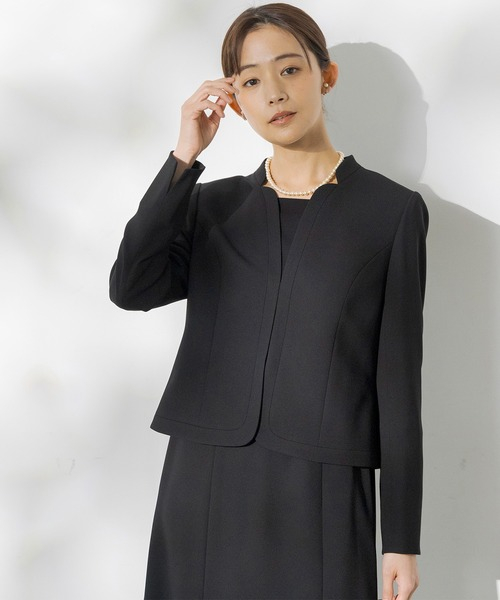 ノーカラージャケット＆マーメイドワンピース　ブラックフォーマルスーツ