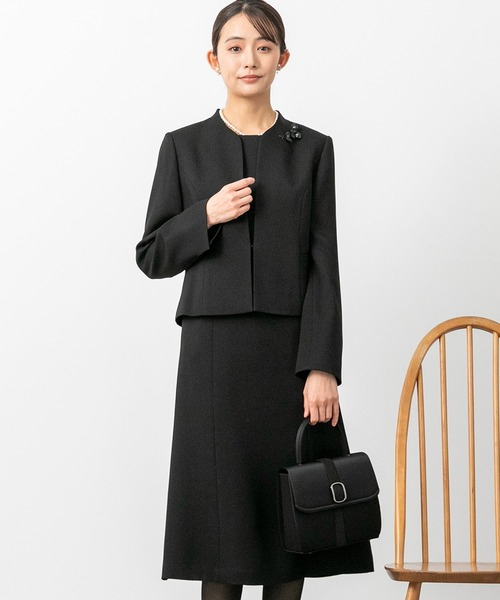 【喪服・礼服】【前ファスナー】ノーカラージェット＆シンプルレディースワンピース　ブラックフォーマル